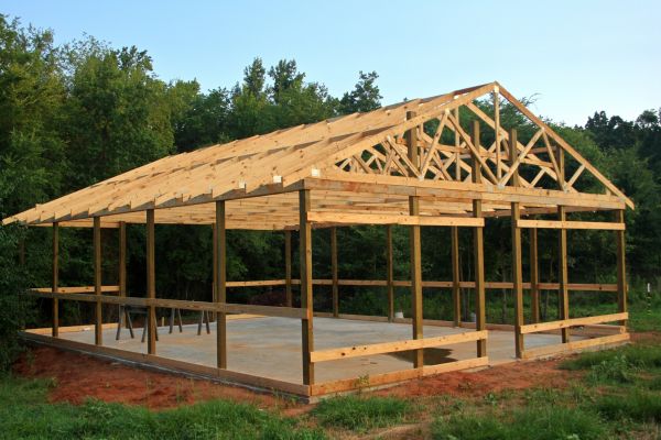Barn Pad Installation in Athens